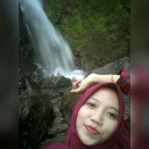 Riska Esindo profile icon