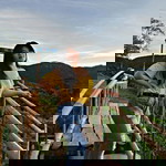 Minda Rose Longno profile icon