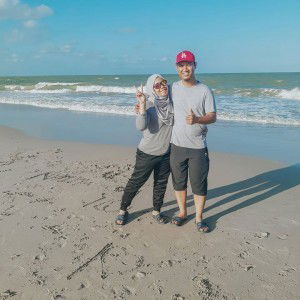 Cik Intannn profile icon