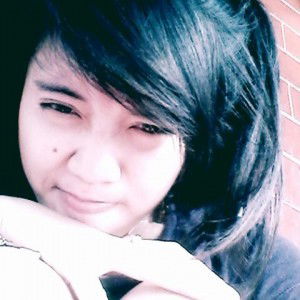 Ria Eviana profile icon