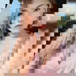 Natcha Maneerat profile icon