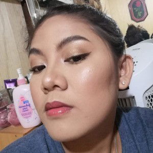 Mae Vegie Abella profile icon