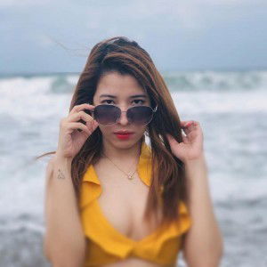 Marian Flores Apeta profile icon