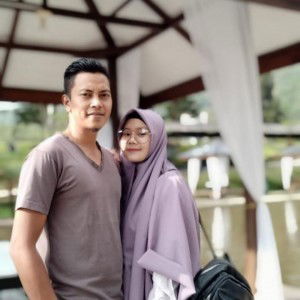 Putry Desy profile icon