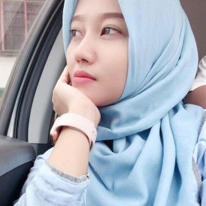 Indah Fadhila profile icon