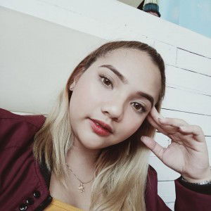 Mariel Janice Verginiza Santos profile icon