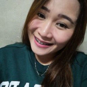 Aliza Legarde profile icon