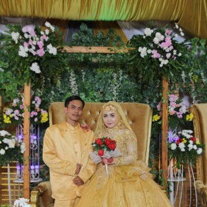 Putri Indriyani Natasya profile icon