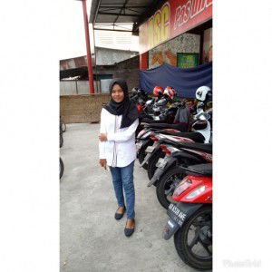 Tatik Apriyani profile icon