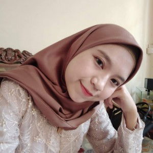 Giantina Fajar Wati profile icon