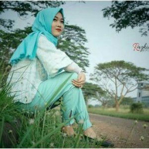 Indah Wulandari profile icon