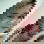 Mhiena CweXcancer profile icon