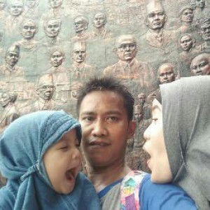 Dian Putri sari profile icon