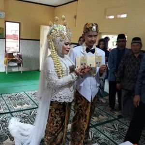 Shinta Ratna Komala profile icon