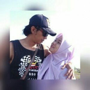 Dewi Yuanita Anggraeni profile icon