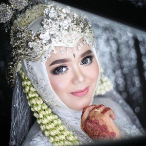 Ira Lestari profile icon