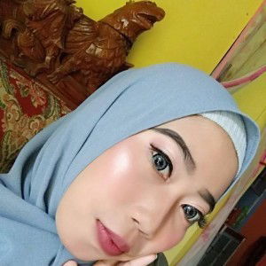 Choirun Nisa profile icon