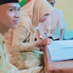 Tri Yanti profile icon