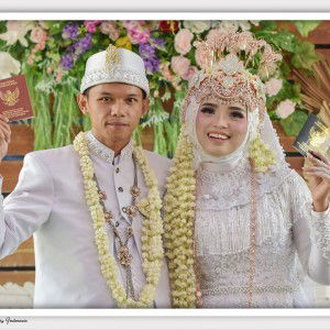 Yanti Ariyanti profile icon