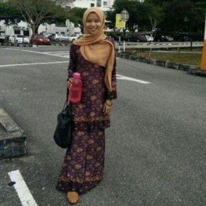 fitri merlinda profile icon