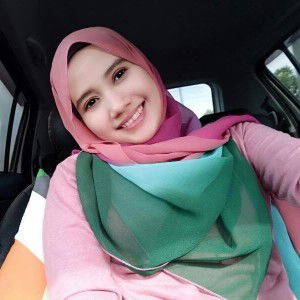 Intan Farhanna profile icon