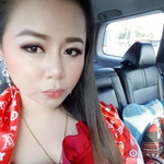Bee Apinya profile icon