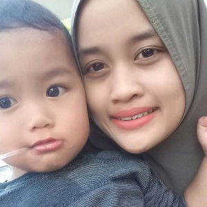 Destyana Hutami profile icon