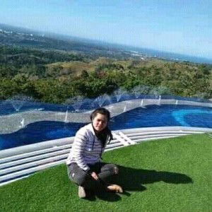 Ana Lou profile icon