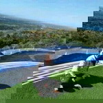 Ana Lou profile icon