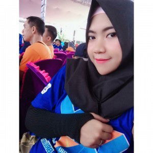 Ratna Sari profile icon