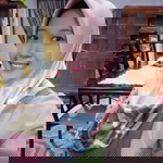 Ikha Aprilia profile icon