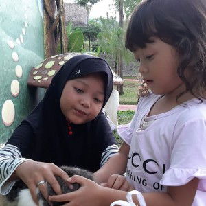 Mega Pratiwi profile icon