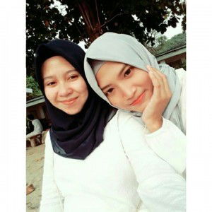 Fitri Niani profile icon