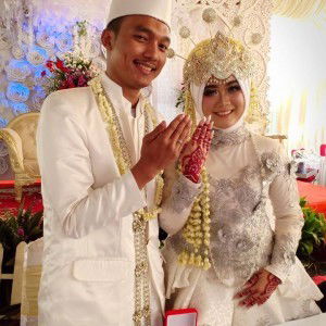 April Apin profile icon