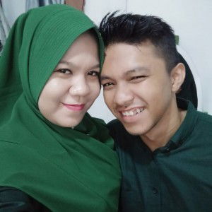 Devi Selvianita profile icon