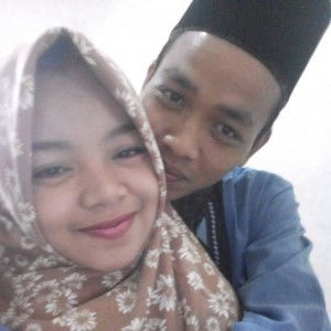 Siti Mukaromah profile icon