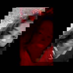 Khoirun Nisa profile icon