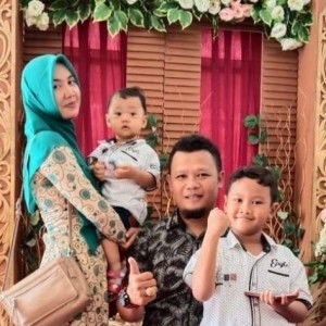 Widya Arden profile icon