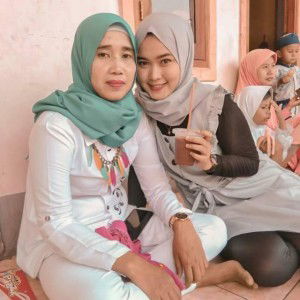 Lisa Pratiwi profile icon