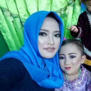 Nayla Agustina profile icon