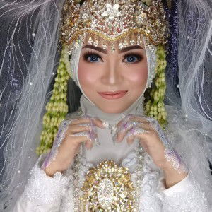 Niah Naufah Zahra Tsabita profile icon