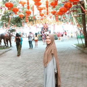 Noviana Hidayat profile icon