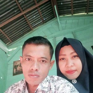 Erna Wati profile icon