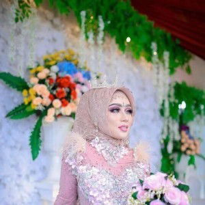 Ullyie Thata profile icon