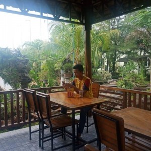 vani evita profile icon