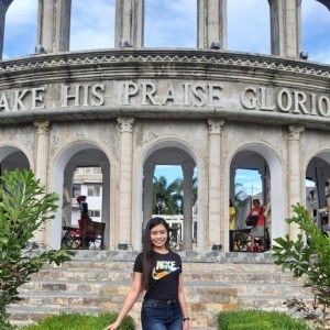 Gwen Flores profile icon