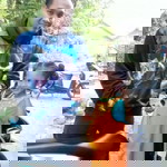 Aya NurAida Hariyanto profile icon