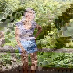 Apitchaya Momay profile icon