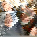 Dinda Perwira Sari profile icon