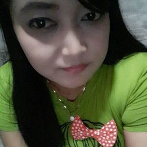 Erna Susanti profile icon